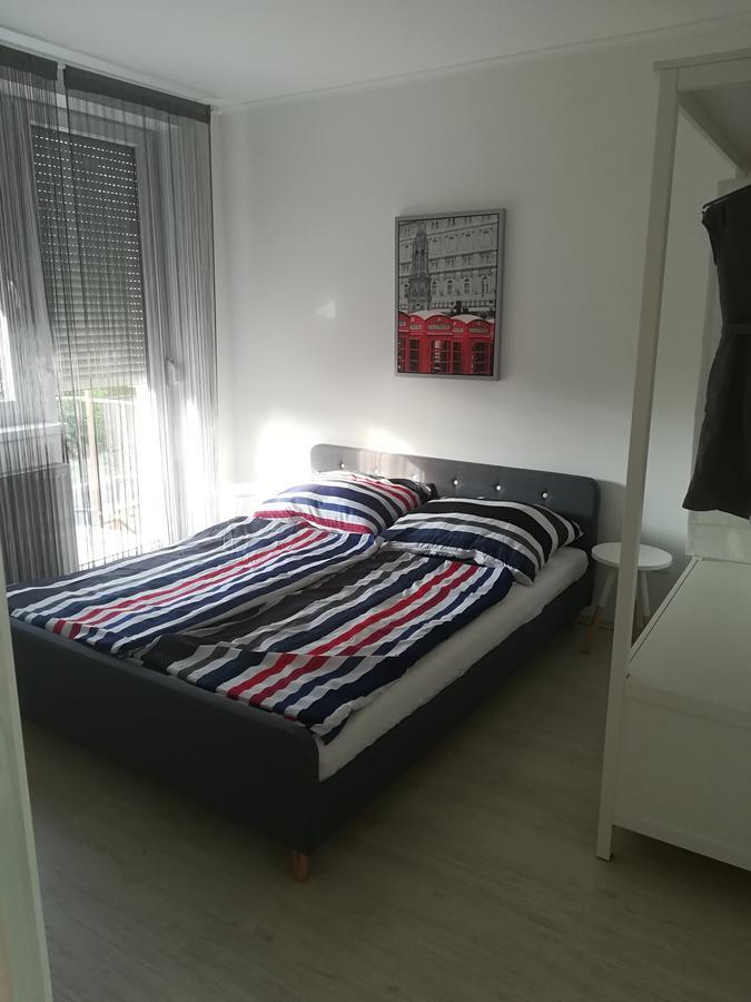 שיופוק Balatinus Apartmanhaz מראה חיצוני תמונה